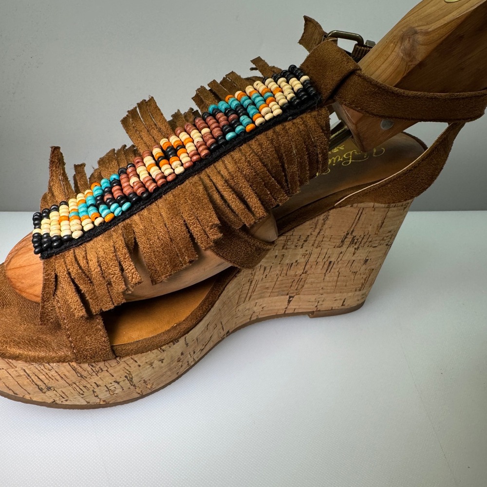 Ariat Unbridled Wedge Sandals Women 6.5 Brown Beaded Fringe Cork Platform - Picture 12 of 12